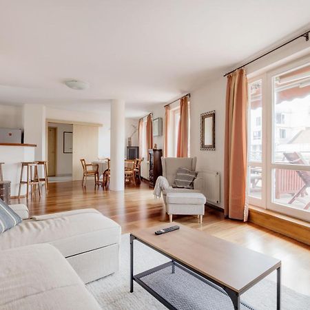 Bright And Spacious Penthouse W/ Terrace & Parking بودابست المظهر الخارجي الصورة
